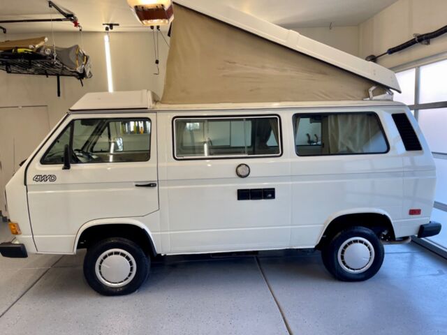 1986 Volkswagen Bus/Vanagon CAMPMOBILE