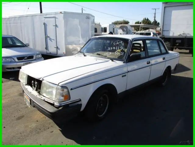 1986 Volvo 240 DL