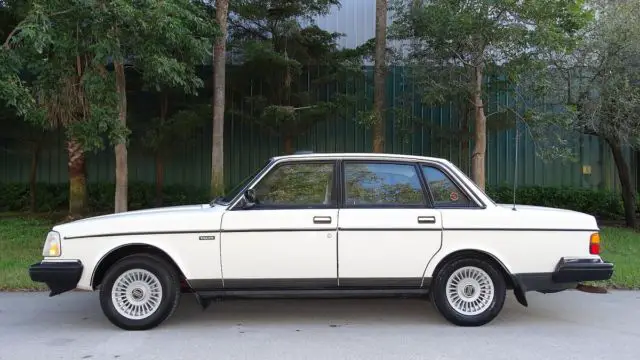 1986 Volvo 240 240GL