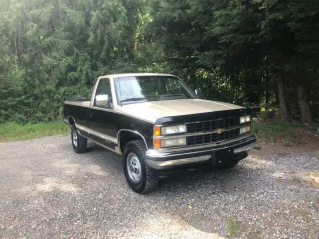 1991 Chevrolet Silverado 1500 1991  Chevy 1500 4x4  Low miles 65.k