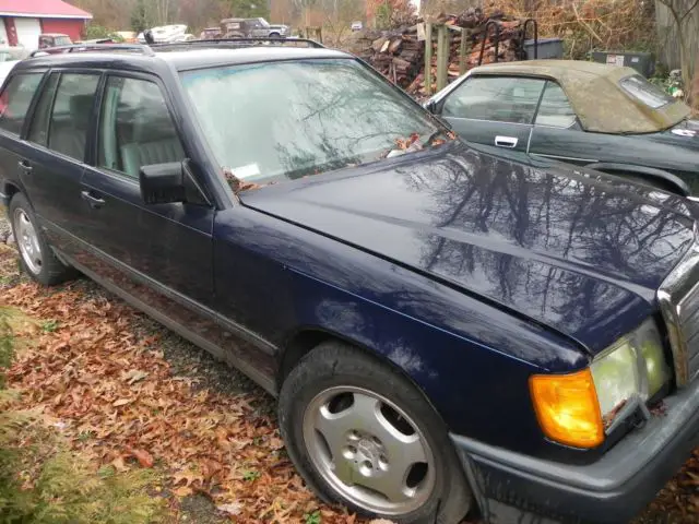 1987 Mercedes-Benz 300-Series TDT Wagon Turbo Diesel 3rd Row Seat CARFAX Rare!