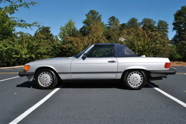 1987 Mercedes-Benz 500-Series