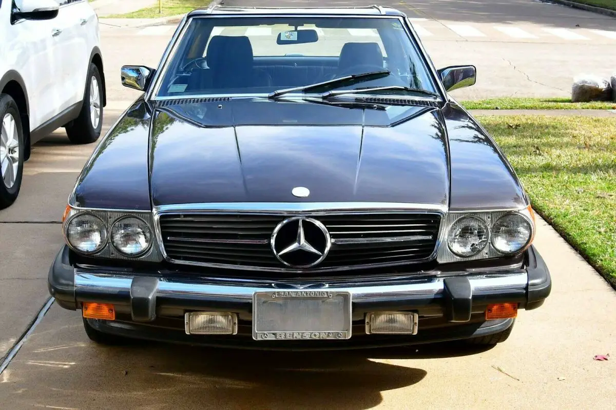 1987 Mercedes-Benz 500-Series Convertible