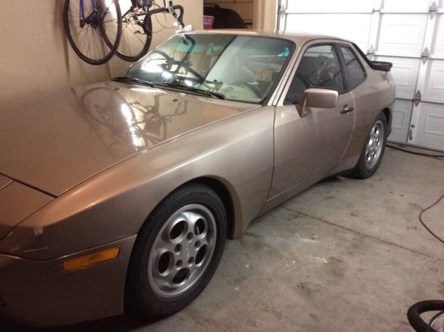 1987 Porsche 944