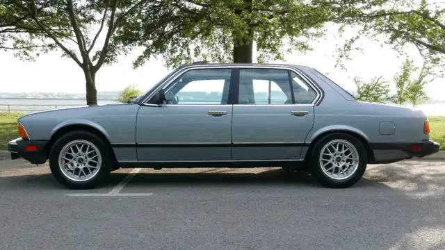 1987 BMW 7-Series