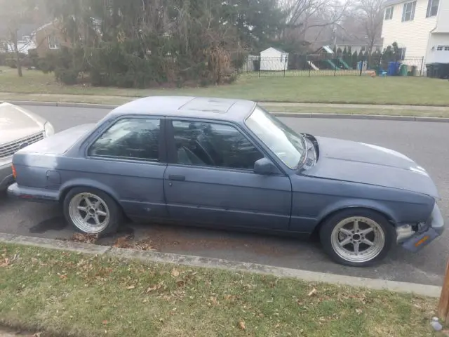 1987 BMW 3-Series IS