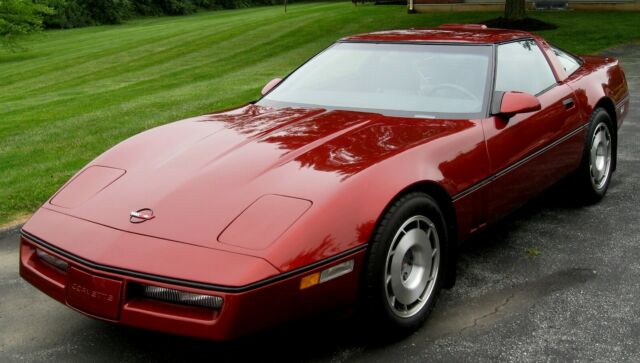 1987 Chevrolet Corvette C-4 Coupe