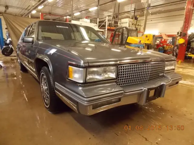 1987 Cadillac Fleetwood