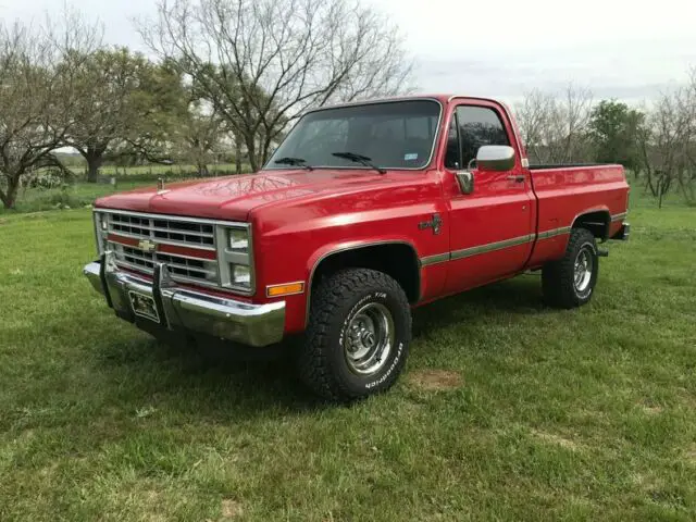 1987 Chevrolet Other Pickups 4x4, 117.5" WB