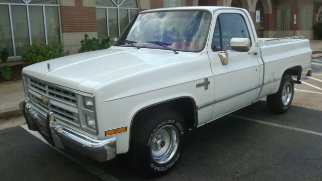 1987 Chevrolet C-10 SILVERADO