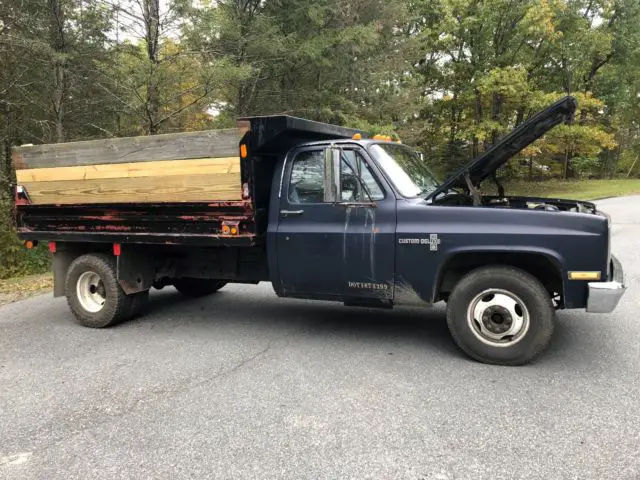 1987 Chevrolet Silverado 3500 c30 Dump Truck Dually Regular Cab