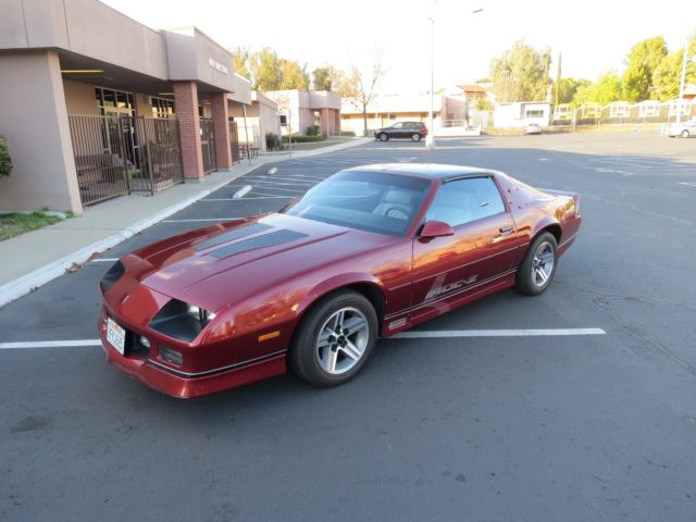 1987 Chevrolet Camaro IROC Z-28