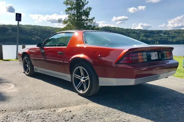 1987 Chevrolet Camaro Z28 Coupe 2-Door