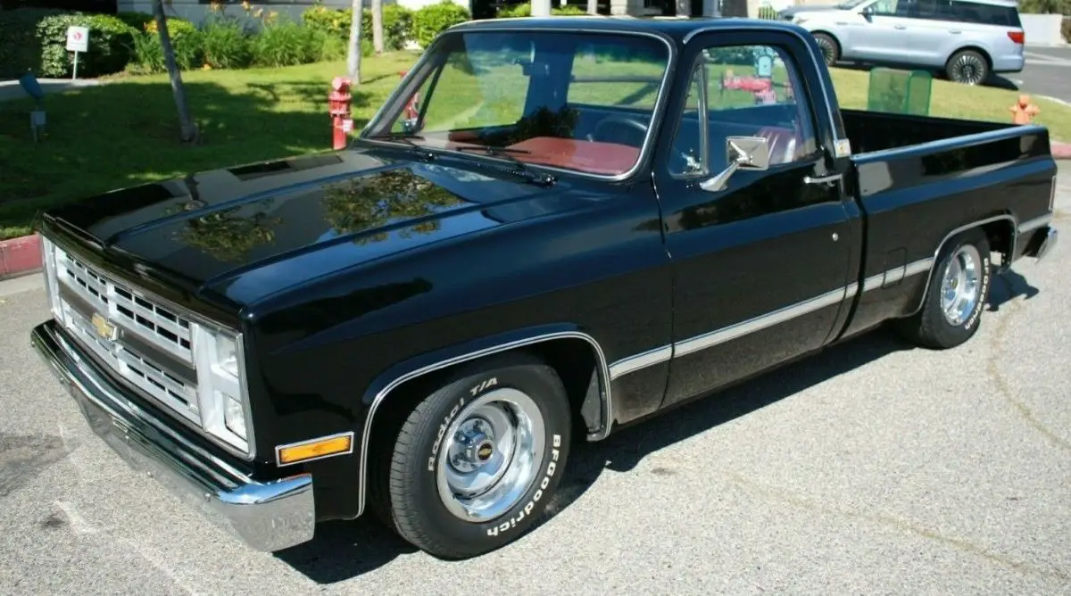 1987 Chevrolet C/K Pickup 1500 SILVERADO