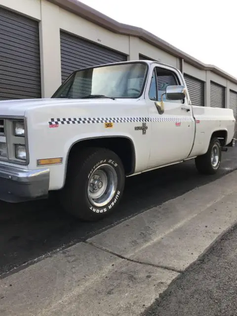 1987 Chevrolet C-10 SILVERADO