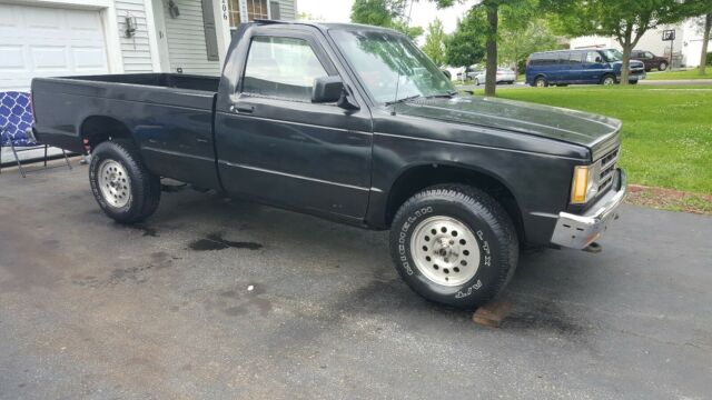 1987 Chevrolet S-10 tahoe