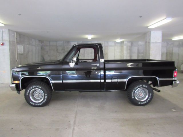 1987 Chevrolet 1/2 Ton Pickups Short Wide 4x4