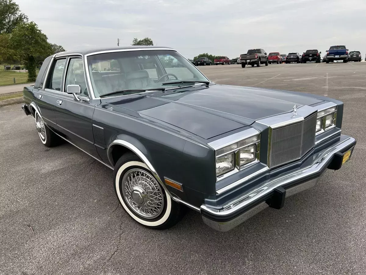 1987 Chrysler Fifth Avenue