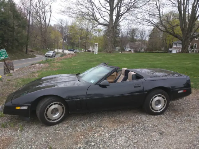 1987 Chevrolet Corvette 2 door