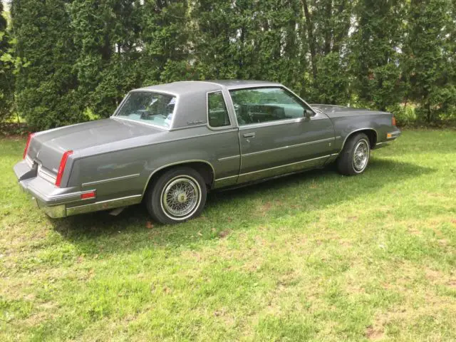 1987 Oldsmobile Cutlass Brougham