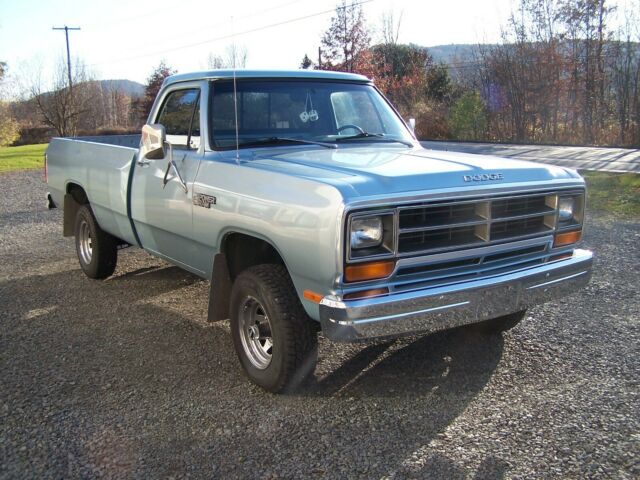 1987 Dodge Other Pickups Pick-Up 4X4