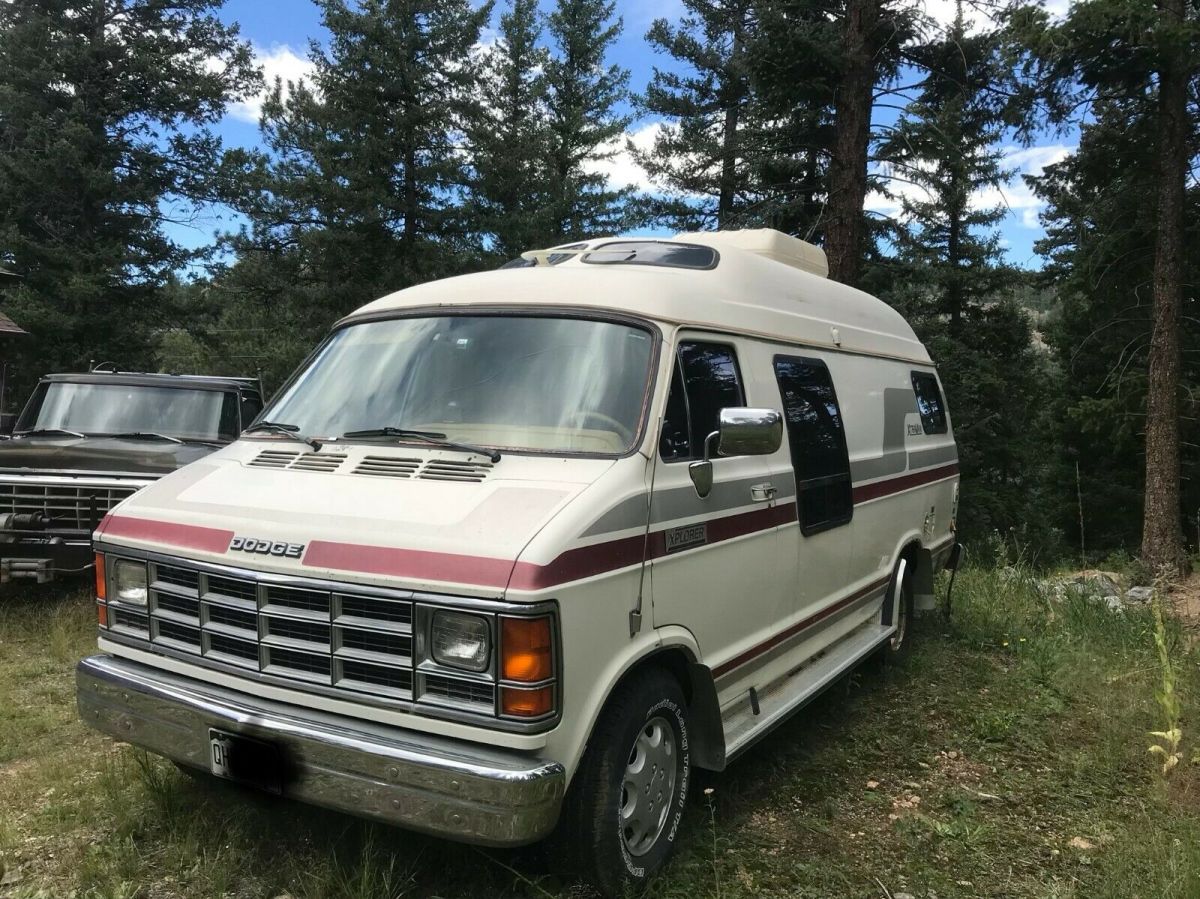 1987 Dodge Ram Van