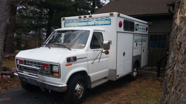 1987 Ford E-Series Van