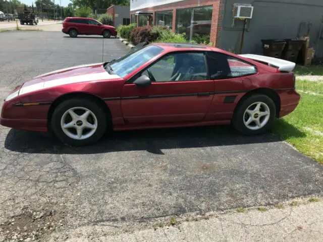 1987 Pontiac Fiero GT