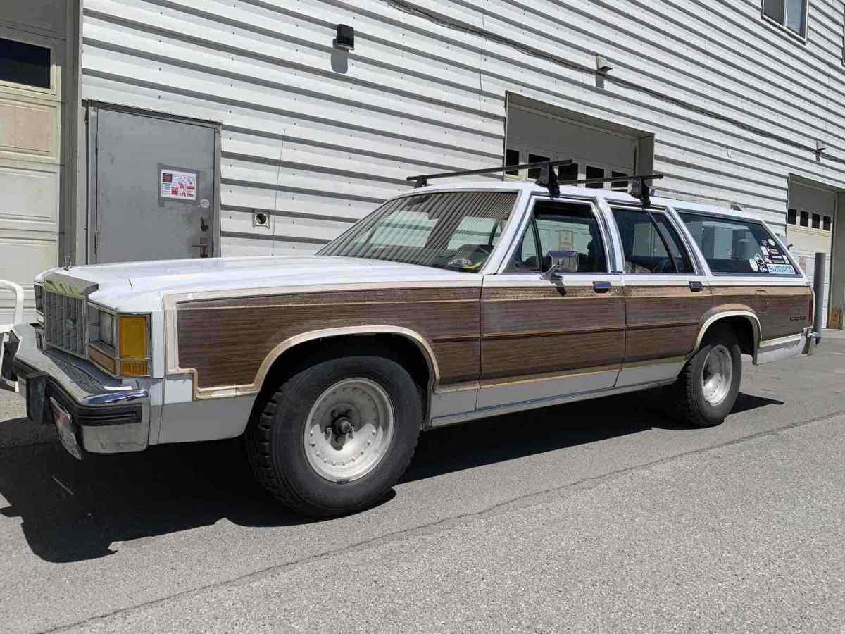 1987 Ford Country Squire COUNTRY SQUIRE