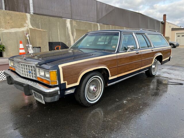 1987 Ford Country Squire COUNTRY SQUIRE LX
