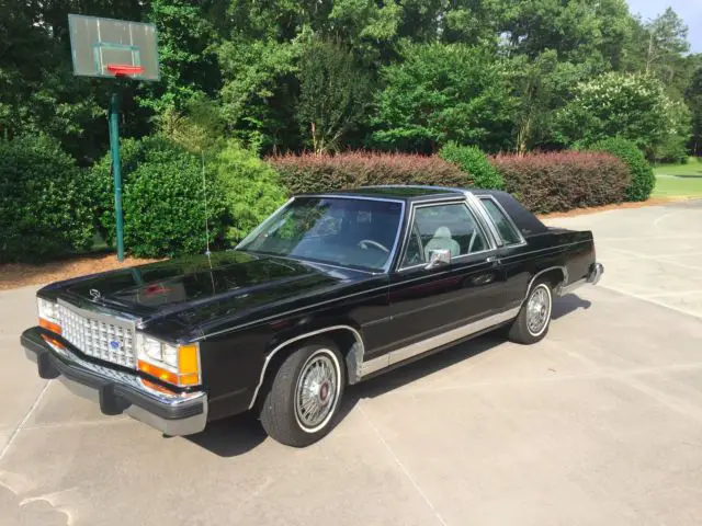 1987 Ford Crown Victoria LX