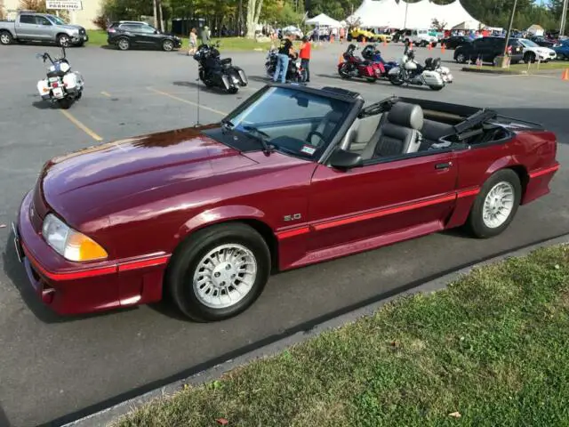 1987 Ford Mustang GT