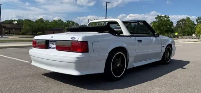 1987 Ford Mustang GT