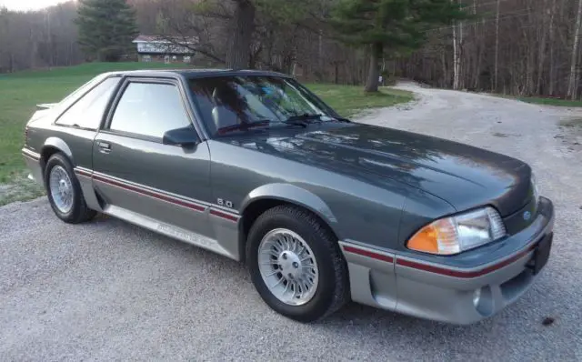 1987 Ford Mustang GT