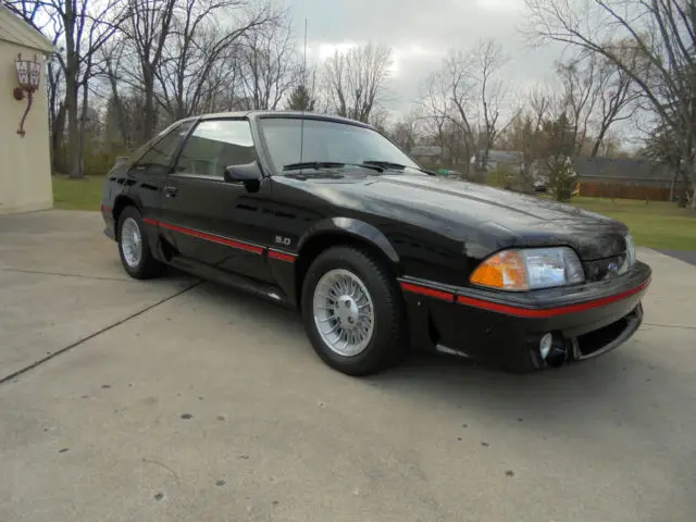 1987 Ford Mustang GT