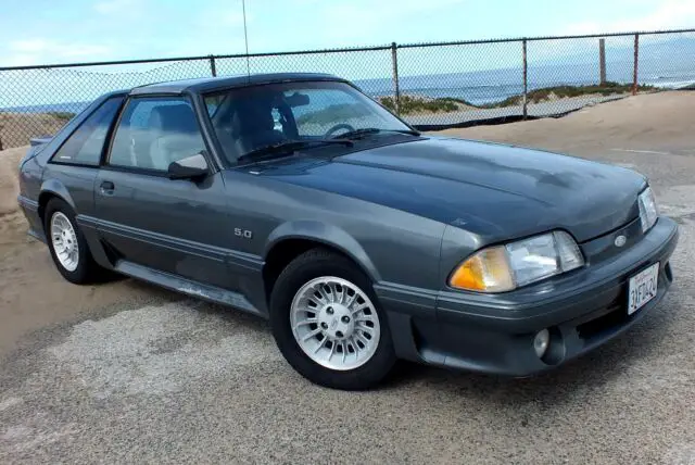 1987 Ford Mustang T-Top