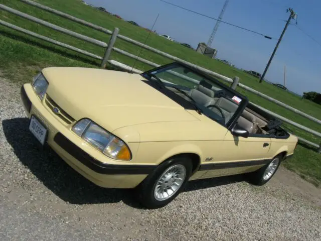 1987 Ford Mustang LX