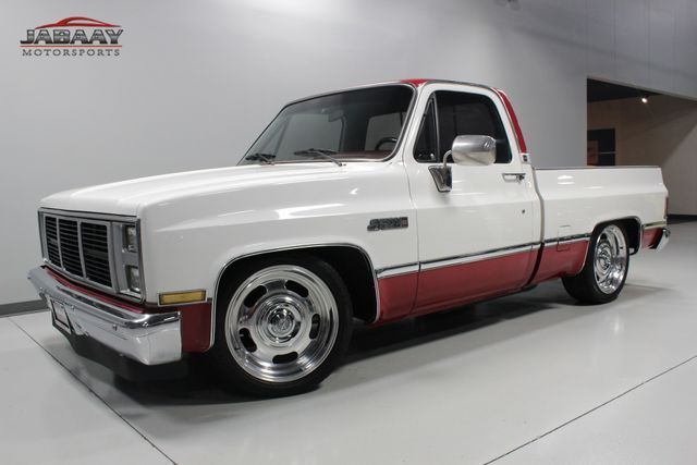 1987 GMC 1/2 Ton Pickups --