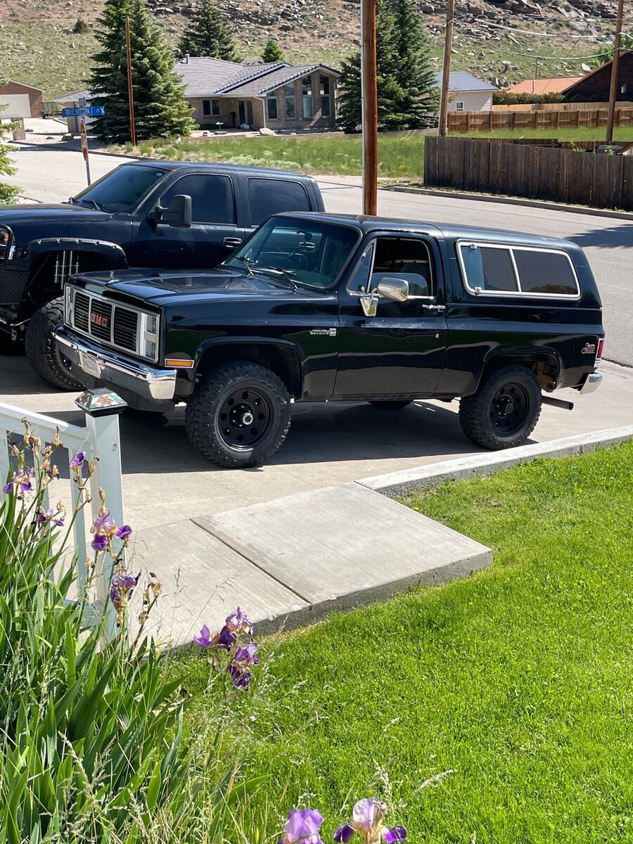 1987 GMC Jimmy black