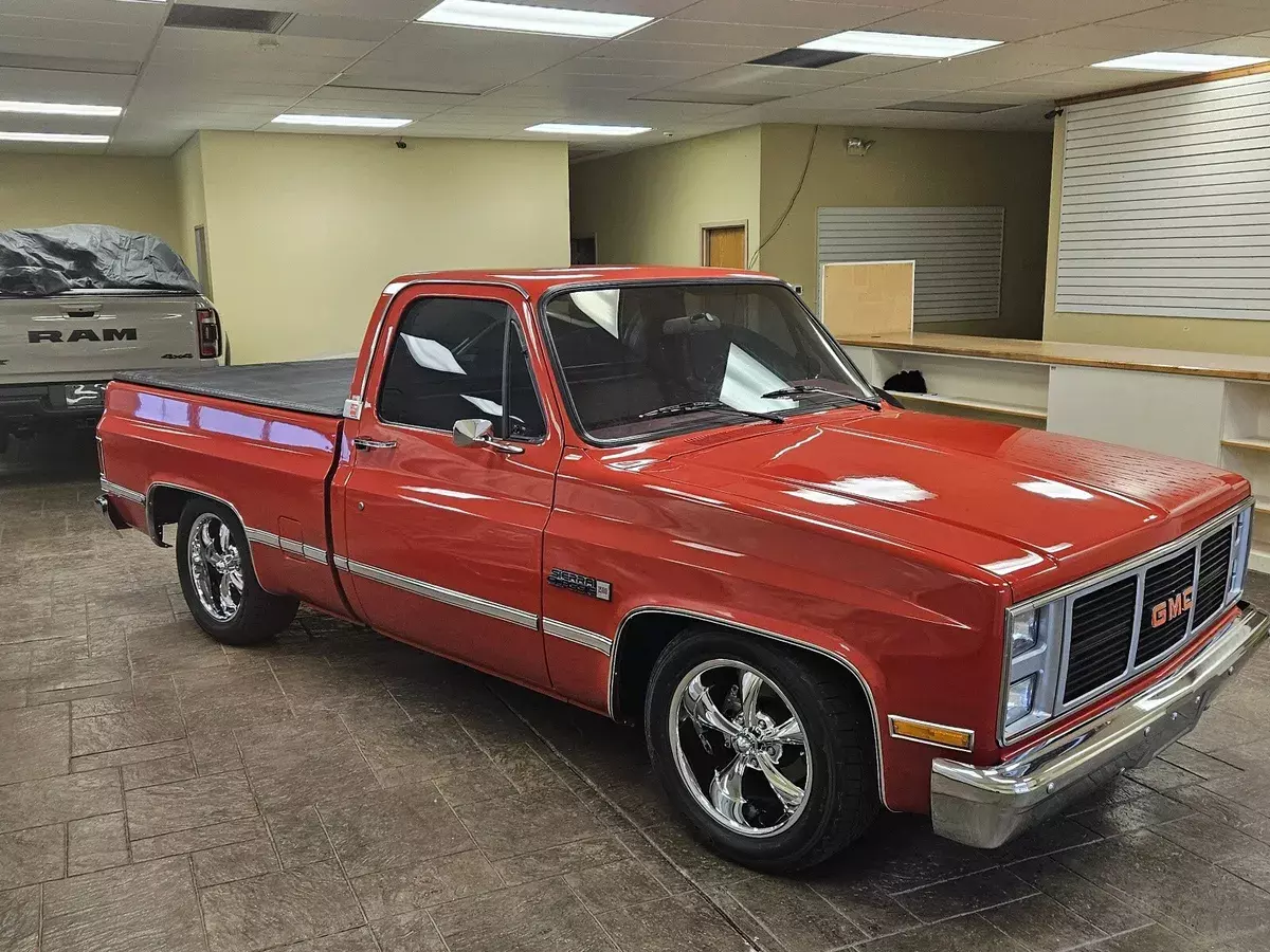 1987 GMC Sierra 1500 C10 Short bed