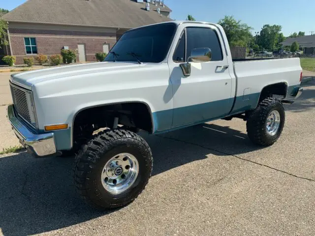 1987 GMC Sierra 1500 V1500