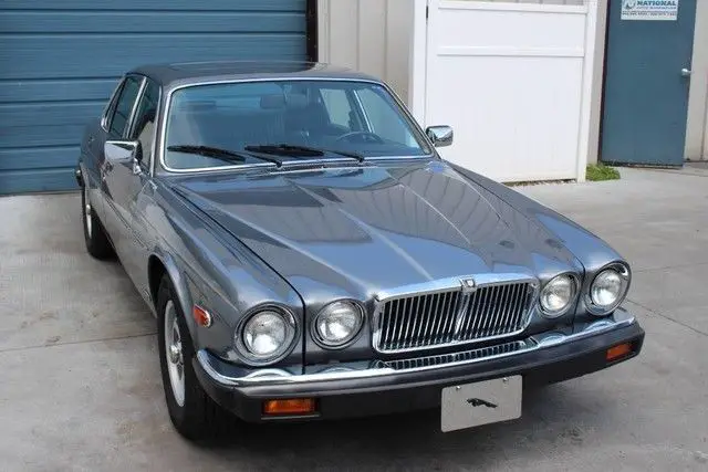 1987 Jaguar XJ6 XJ Series 3 XJ6 4.2L Automatic Sedan