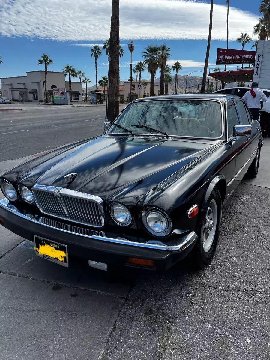 1987 Jaguar XJ6 VANDEN PLAS