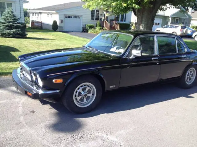 1987 Jaguar XJ6 Vanden Plas