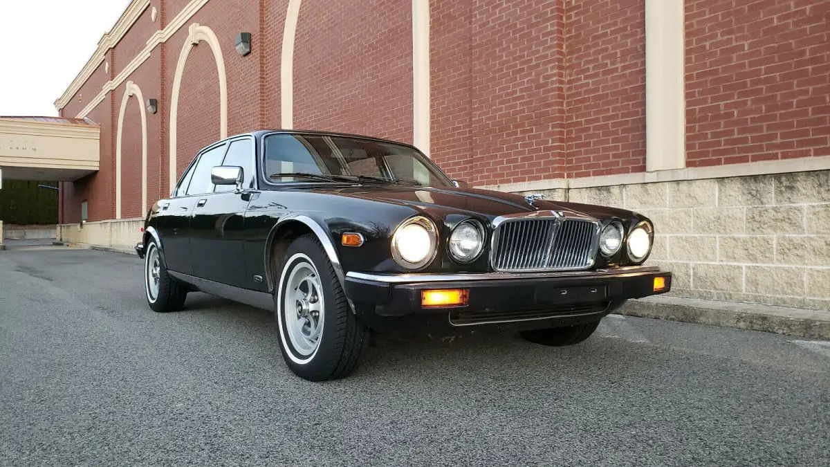 1987 Jaguar XJ6