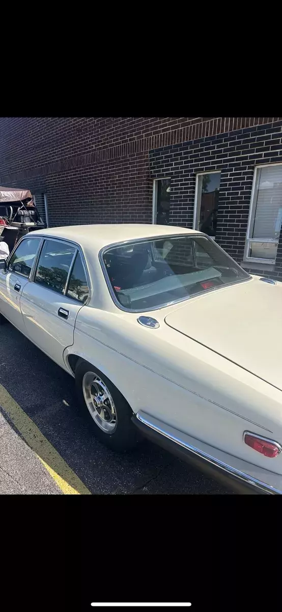 1987 Jaguar XJ6