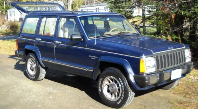 1987 Jeep Cherokee Laredo