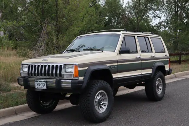 1987 Jeep Cherokee Laredo