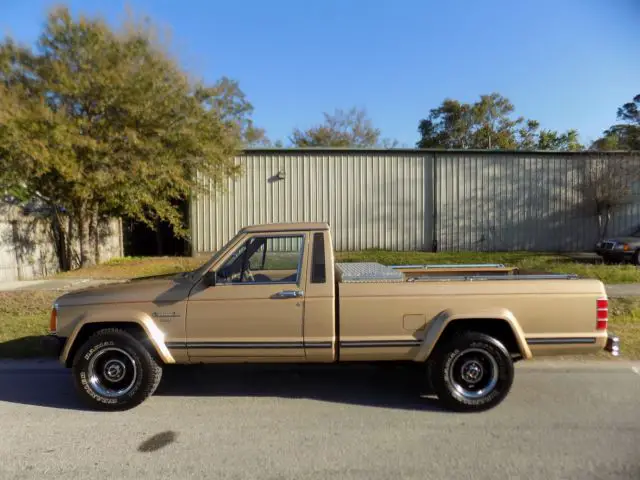 1987 Jeep Comanche Laredo