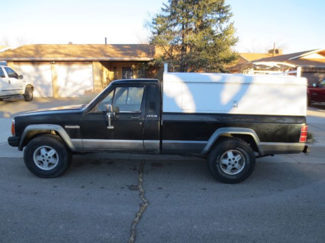 1987 Jeep Comanche Base